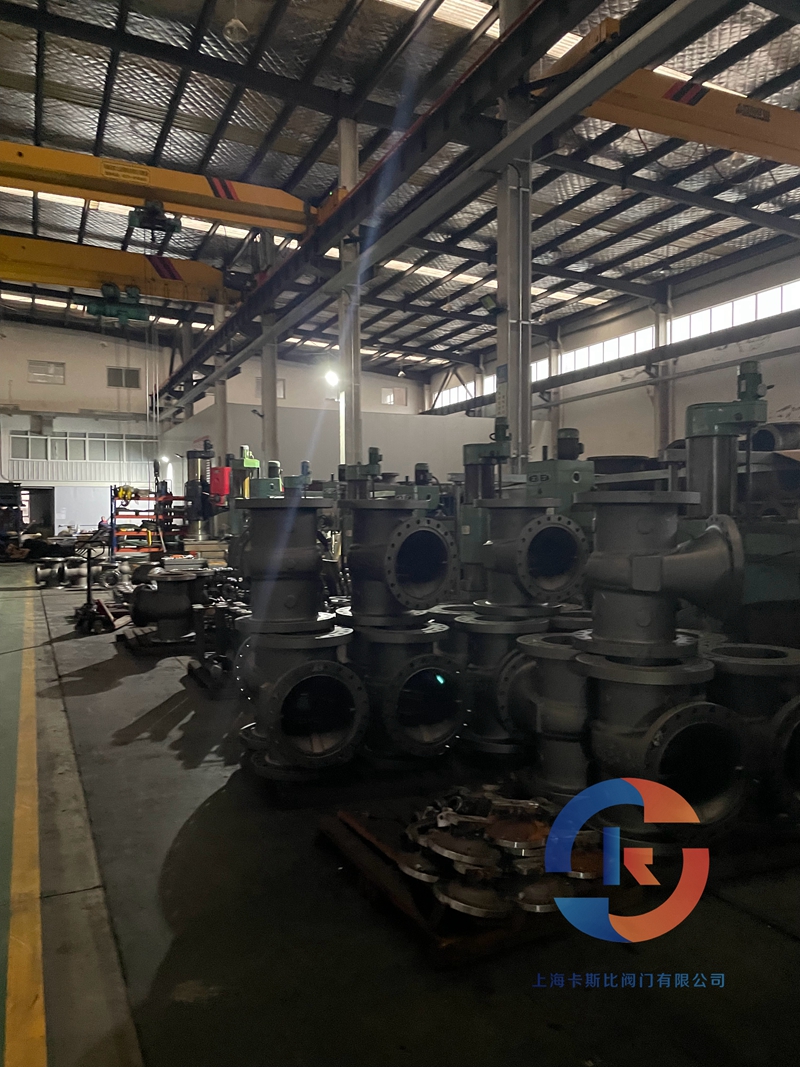 上?？ㄋ贡确庞邢薰居涤屑蒲?、设计制造、销售服务于一体的综合性企业。主要产品：闸阀，截止阀，止回阀，安全阀，疏水阀，隔膜阀，减压阀，球阀，柱塞阀，蝶阀，防爆阀门，电动阀门，气动阀门，水力控制阀，化工通用阀门等，阀门可采用手动、电动、齿轮传动、气动等各种驱动装置。咨询电话：17317980153（微信同号）